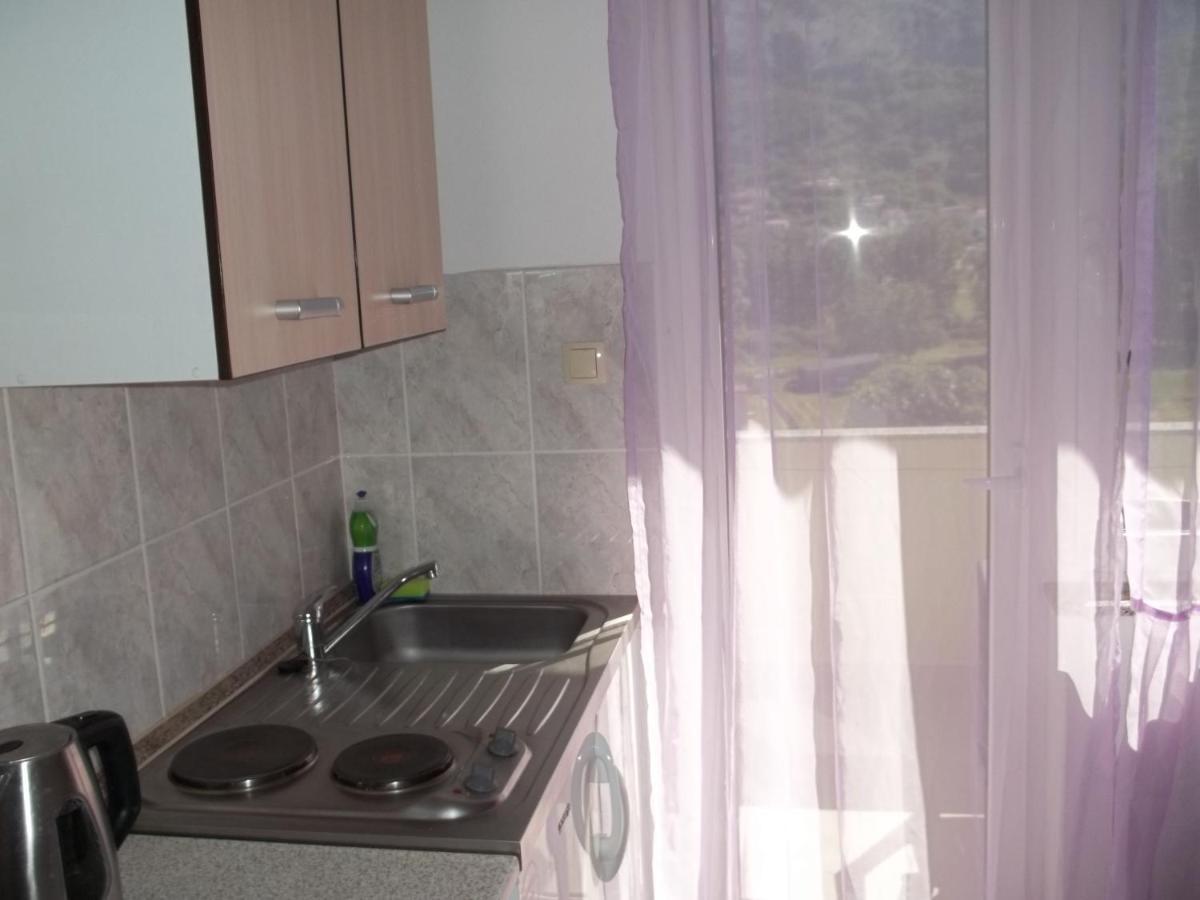 Jurandvor 7A Lovric Apartamento Baška Exterior foto